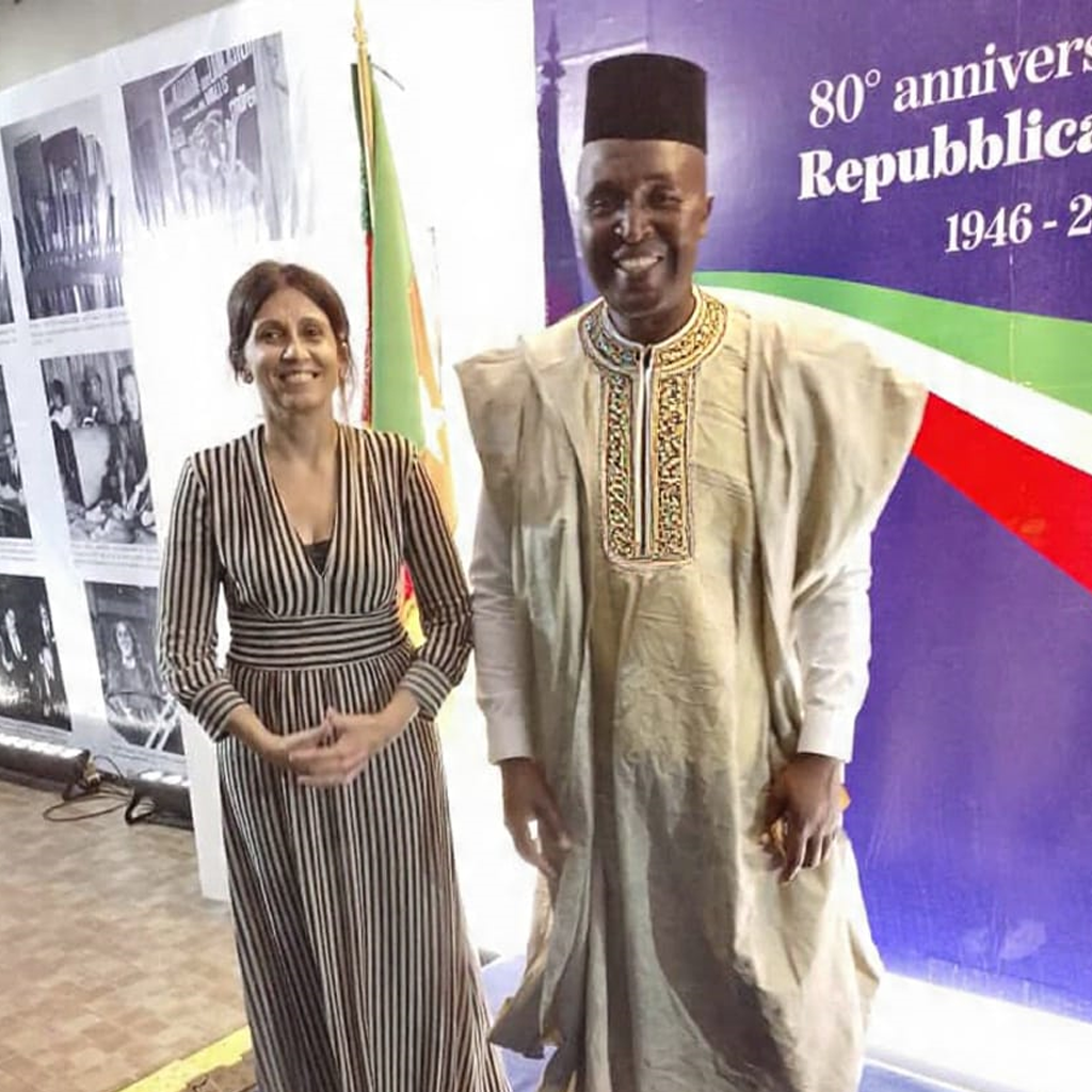 Monsieur le Directeur de Universo Linguistico Balboni reçu par Madame l&rsquo;Ambassadrice d&rsquo;Italie au Cameroun à l&rsquo;occasion de la 80e Fête de la République Italienne
